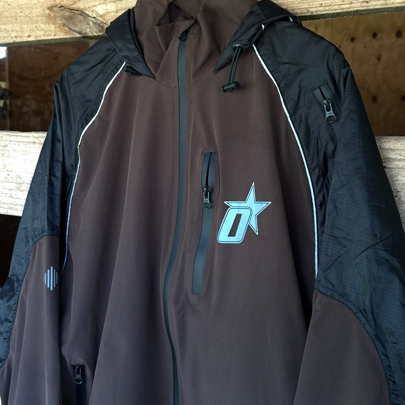 BROWN RAIN JACKET🦬